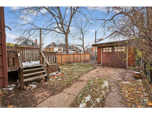 89 Fairholt Road S, Hamilton, ON - Outdoor