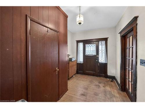 89 Fairholt Road S, Hamilton, ON - Indoor Photo Showing Other Room