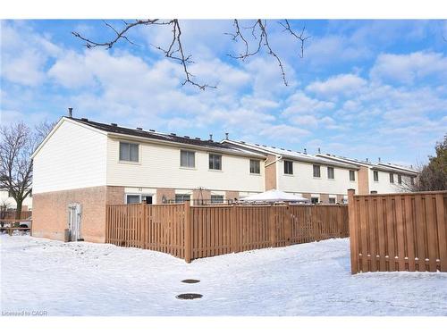 73-150 Gateshead Crescent, Stoney Creek, ON - Outdoor With Exterior