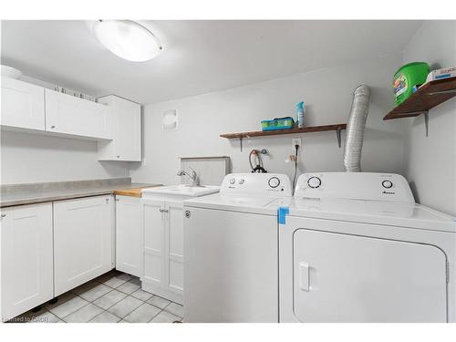 197 East 12Th Street, Hamilton, ON - Indoor Photo Showing Laundry Room