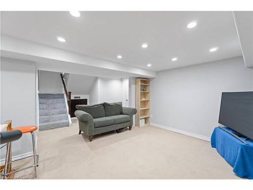 197 East 12Th Street, Hamilton, ON - Indoor