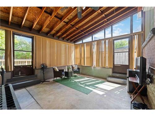 197 East 12Th Street, Hamilton, ON - Indoor