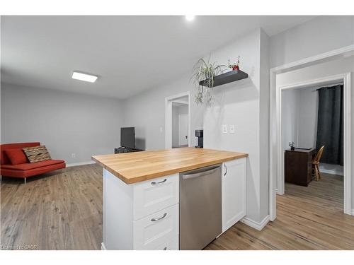 197 East 12Th Street, Hamilton, ON - Indoor