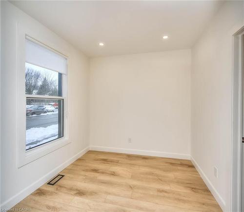 2 Esson Street, Kitchener, ON - Indoor Photo Showing Other Room