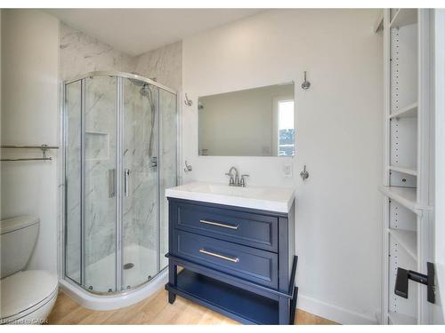 2 Esson Street, Kitchener, ON - Indoor Photo Showing Bathroom
