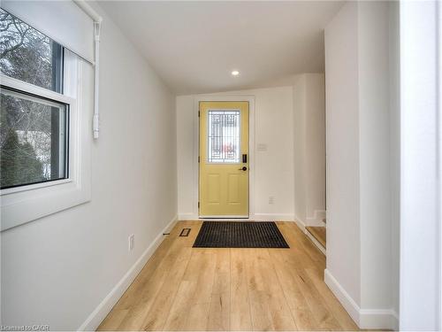 2 Esson Street, Kitchener, ON - Indoor Photo Showing Other Room