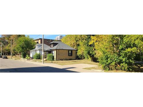2 Esson Street, Kitchener, ON - Outdoor