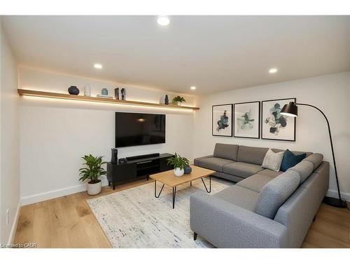 2 Esson Street, Kitchener, ON - Indoor Photo Showing Living Room