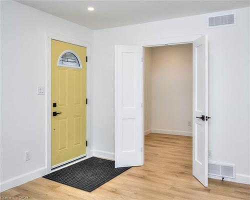 2 Esson Street, Kitchener, ON - Indoor Photo Showing Other Room