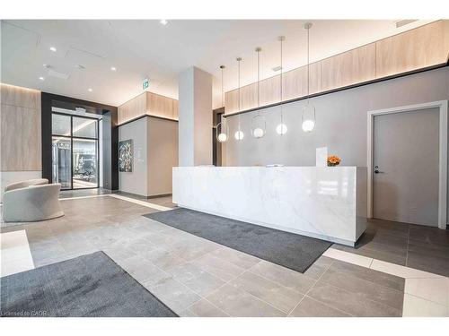 1418-1 Jarvis Street, Hamilton, ON - Indoor Photo Showing Other Room