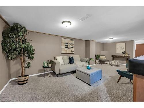 160 Elizabeth Crescent, Dunnville, ON - Indoor