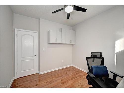 32 Weir Street, Cambridge, ON - Indoor Photo Showing Other Room