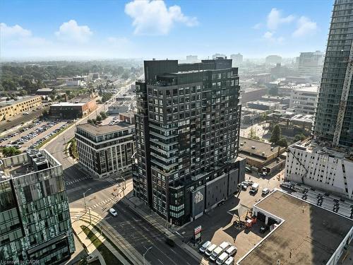 1113-1 Victoria Street S, Kitchener, ON - Outdoor With View