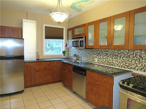 120 Sanford Avenue S, Hamilton, ON - Indoor Photo Showing Kitchen With Double Sink