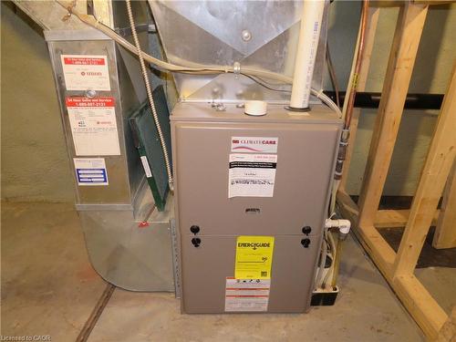 120 Sanford Avenue S, Hamilton, ON - Indoor Photo Showing Basement