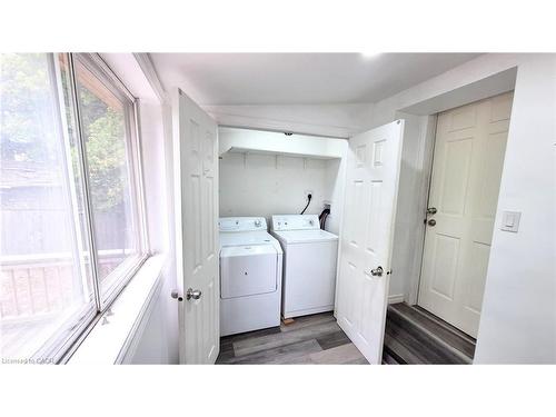 69 Fairfield Avenue, Hamilton, ON - Indoor Photo Showing Laundry Room