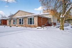 2 Country Club Drive  Hamilton, ON L8K 5W2