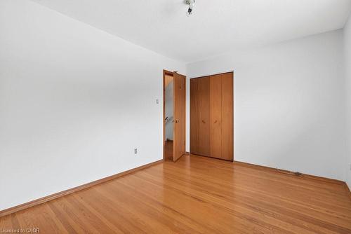 2 Country Club Drive, Hamilton, ON - Indoor Photo Showing Other Room