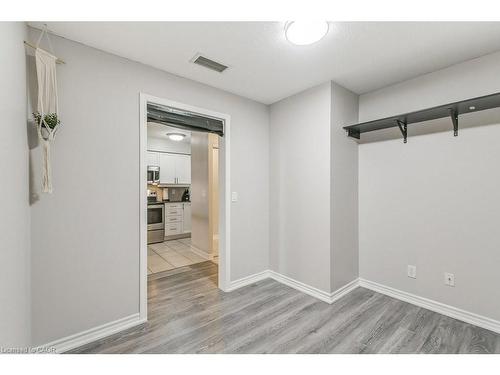 701-4080 Living Arts Drive, Mississauga, ON - Indoor Photo Showing Other Room