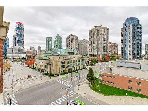 701-4080 Living Arts Drive, Mississauga, ON - Outdoor