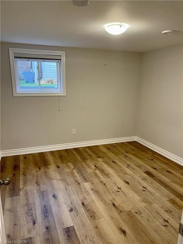 Lowerlevel-64 West 25Th Street, Hamilton, ON - Indoor Photo Showing Other Room