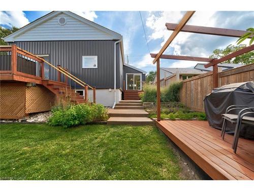 260 Sanatorium Road, Hamilton, ON - Outdoor With Deck Patio Veranda