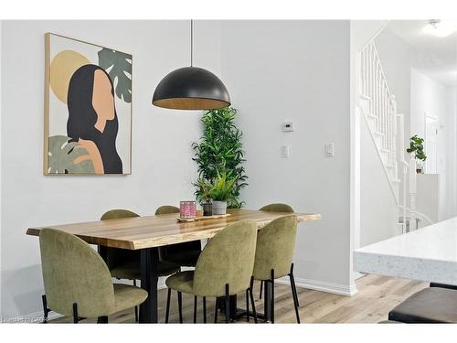 61-21 Diana Avenue, Brantford, ON - Indoor Photo Showing Dining Room