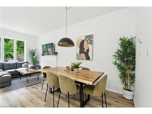 61-21 Diana Avenue, Brantford, ON - Indoor Photo Showing Dining Room