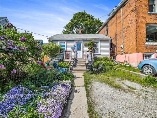 30 Lochearne Street, Hamilton, ON - Outdoor