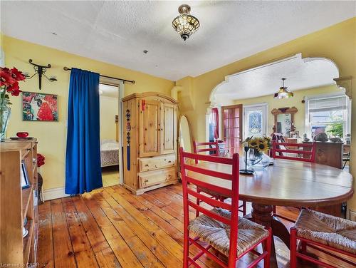 30 Lochearne Street, Hamilton, ON - Indoor Photo Showing Dining Room