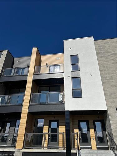 17-261 Woodbine Avenue, Kitchener, ON - Outdoor With Facade