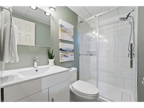 510B Rosemeadow Crescent, Waterloo, ON - Indoor Photo Showing Bathroom