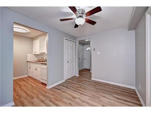 22 Berwick Place, Waterloo, ON - Indoor