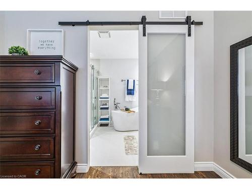 51-100 Beddoe Drive, Hamilton, ON - Indoor Photo Showing Other Room