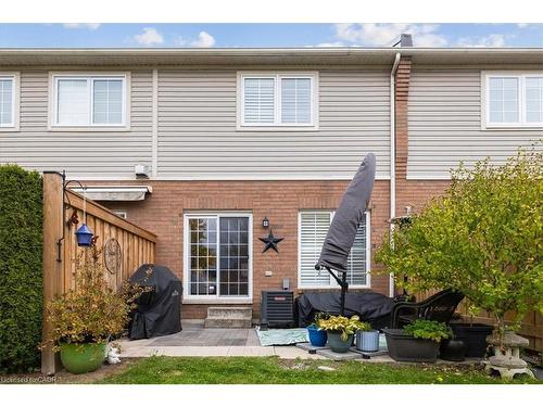 51-100 Beddoe Drive, Hamilton, ON - Outdoor With Exterior