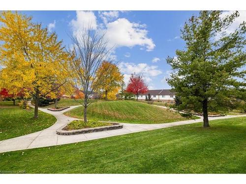 51-100 Beddoe Drive, Hamilton, ON - Outdoor With View