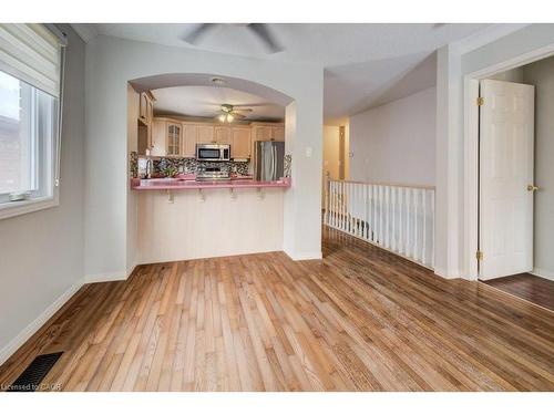 13-694 Grey Street, Brantford, ON - Indoor Photo Showing Other Room