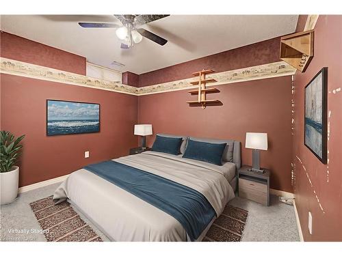 13-694 Grey Street, Brantford, ON - Indoor Photo Showing Bedroom