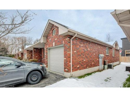 13-694 Grey Street, Brantford, ON - Outdoor