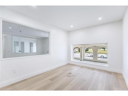 1583 Main Street E, Hamilton, ON 