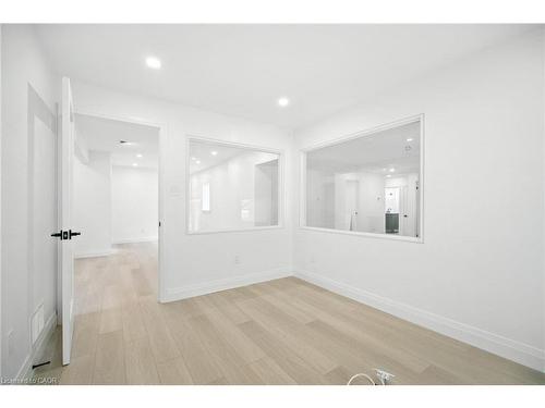 1583 Main Street E, Hamilton, ON 