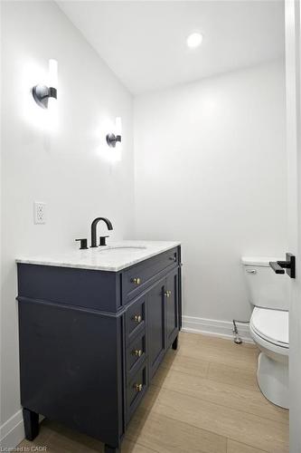 1583 Main Street E, Hamilton, ON 