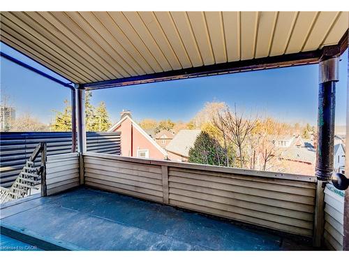 698 King Street W, Kitchener, ON - Outdoor With Exterior