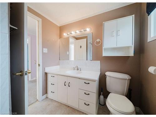 1209 Valentine Drive, Cambridge, ON - Indoor Photo Showing Bathroom