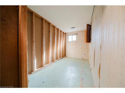 1209 Valentine Drive, Cambridge, ON - Indoor Photo Showing Other Room