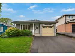 88 Glen Lake Crescent  Kitchener, ON N2N 1C5