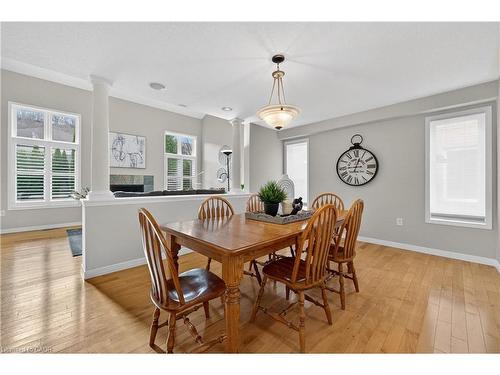 51 Hickory Crescent, Grimsby, ON - Indoor Photo Showing Dining Room