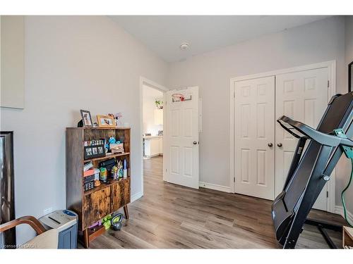 5C-164 Heiman Street, Kitchener, ON - Indoor