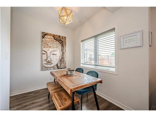 5C-164 Heiman Street, Kitchener, ON - Indoor Photo Showing Dining Room