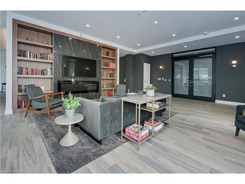 1412-181 King Street S, Waterloo, ON - Indoor